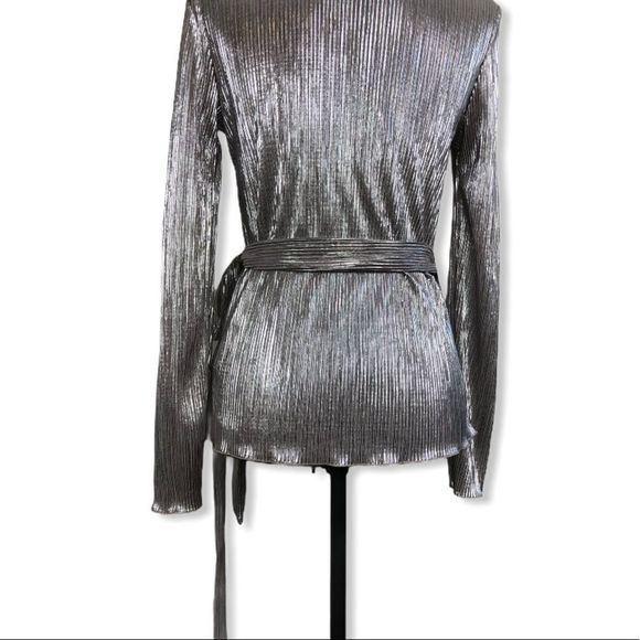 Do+Be Silver Ribbed Wrap Belted Cardigan Tie Top - Picture 9 of 13